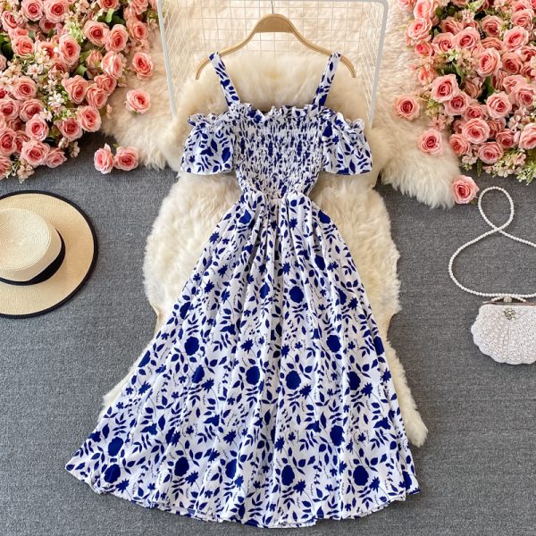 Summer New Korean Style Fresh Floral Skirt Gentle French Temperament Waist-Controlled Slimming Strap Dress - Image 4